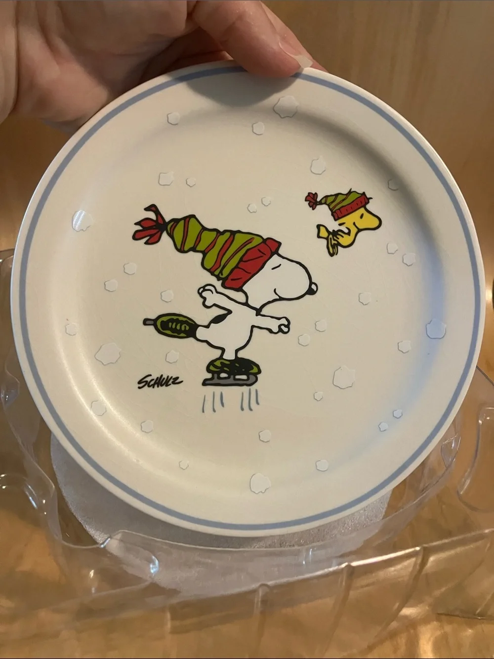 Hallmark Peanuts Porcelain Dessert Plate Set - 4 Winter Scenes